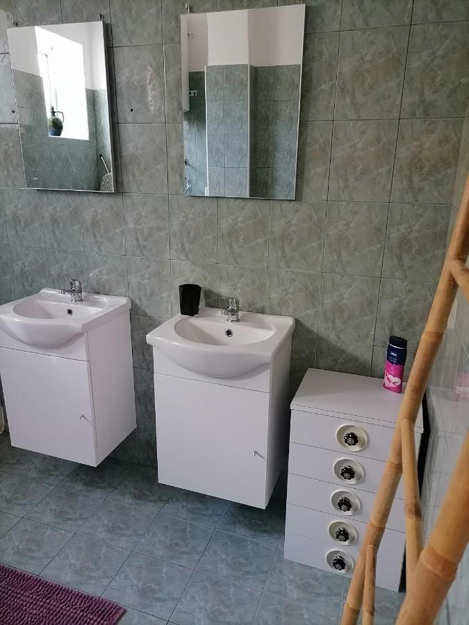 Apartman Marijana Novi Vinodolski Bagian luar foto